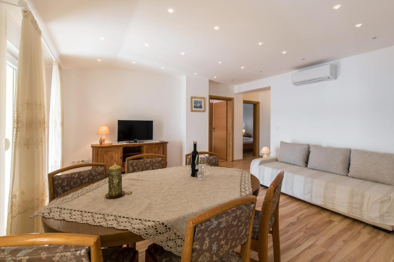 Apartments With A Parking Space Dramalj, Crikvenica - 5592 Luaran gambar