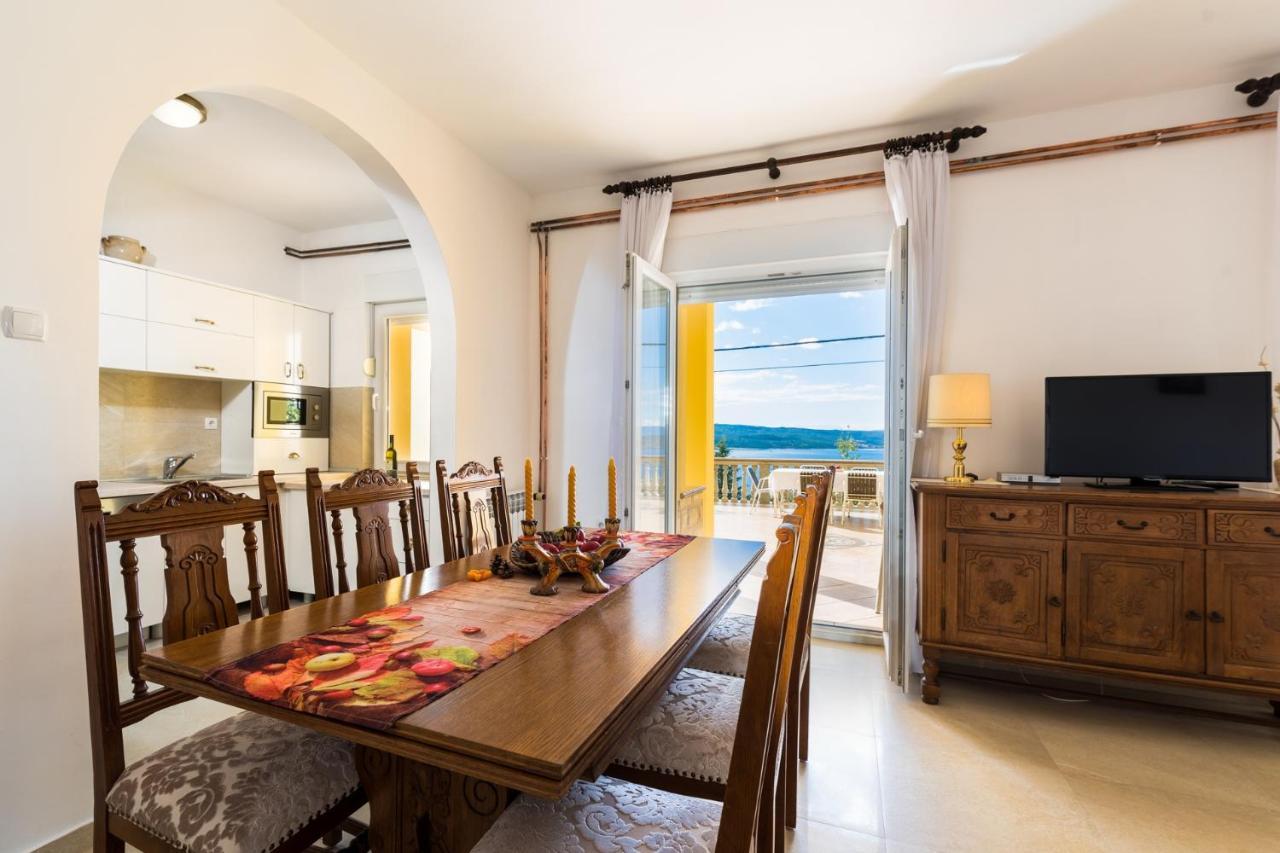 Apartments With A Parking Space Dramalj, Crikvenica - 5592 Luaran gambar